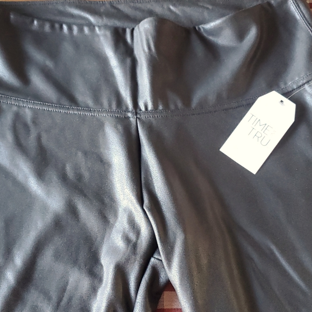 Time and Tru Faux Leather Leggings- Size L (12-14)